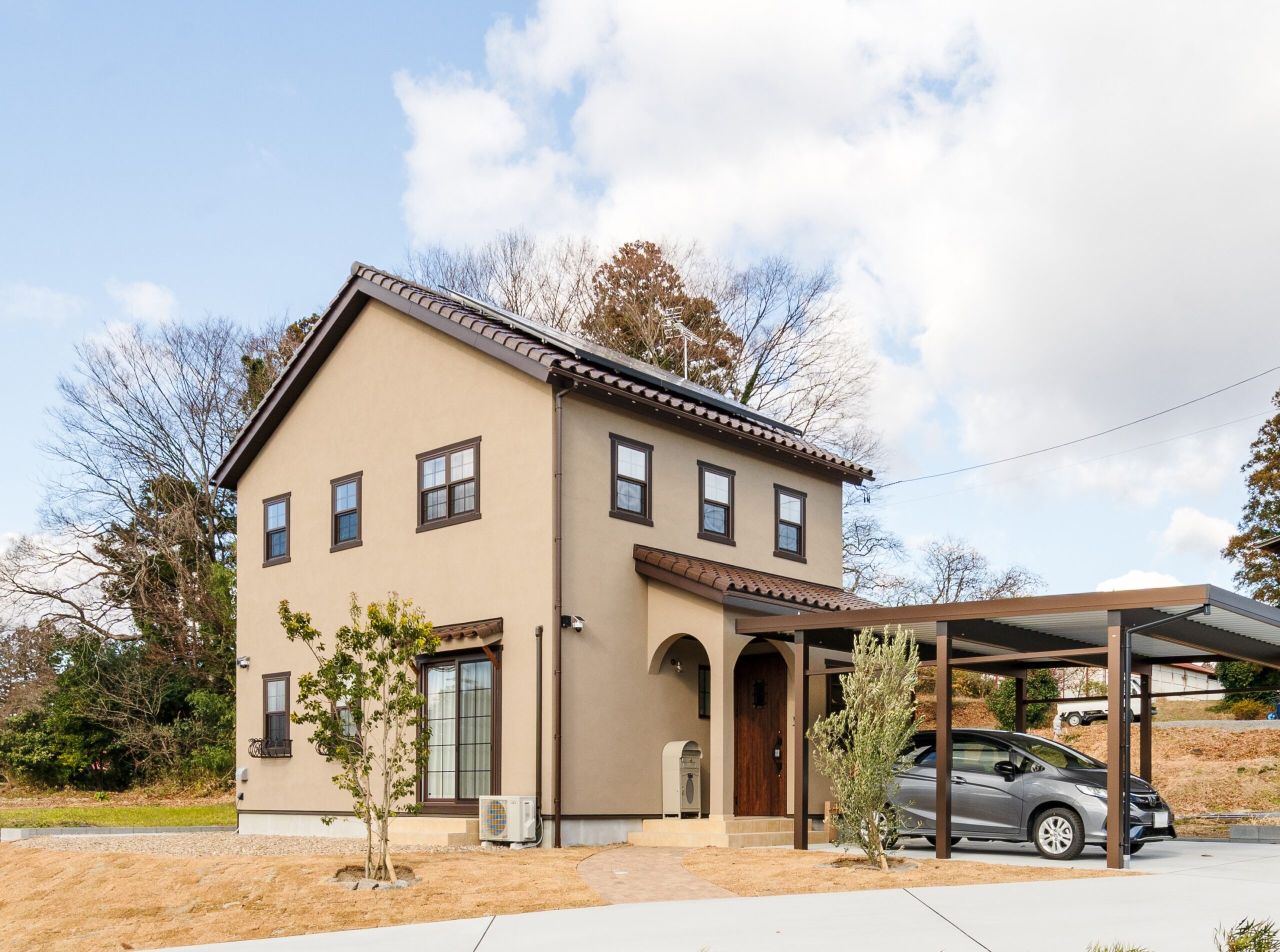 造作家具と素材にこだわった　ヴィンテージ×ナチュラルなお家